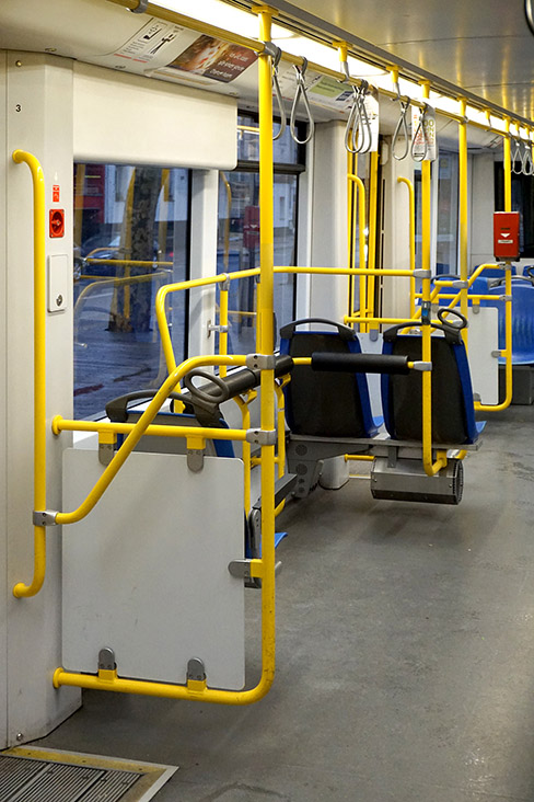 strassenbahn - kvb - interior